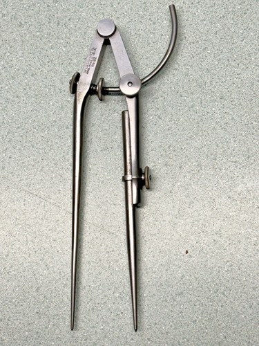 VINTAGE L.S Starrett Co. No. 92 Carpenter's Divider Compass Dividers 6" NICE
