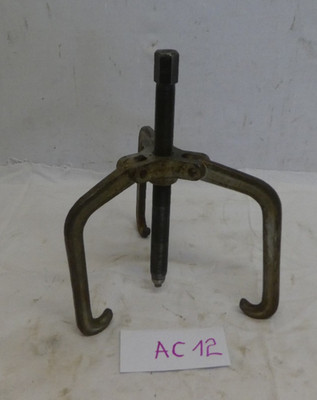 1x Kukko Lenkradabzieher Abzieher 3 Arm Abzieher ex Bundeswehr (AC12)