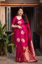 Women's Kanjivaram Soft Silk Banarasi Sarees With Blouse Piece