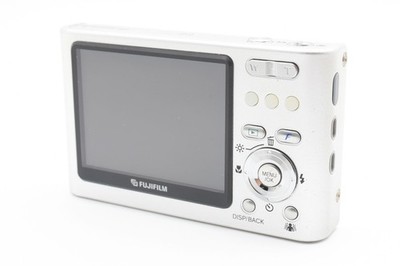 FUJIFILM　FinePix Z3 デジタルカメラ EXCLLENT] FUJIFILM FinePix Z3 Silver Compact Digital Camera from