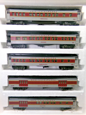 O gauge Williams ELW passenger set in original box (lot 1922)