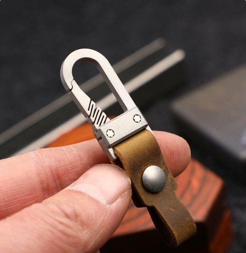 EDC Titanium Alloy Keychain + Cow Leather Waist Hanging Buckle Car Keychain - Picture 6 of 14