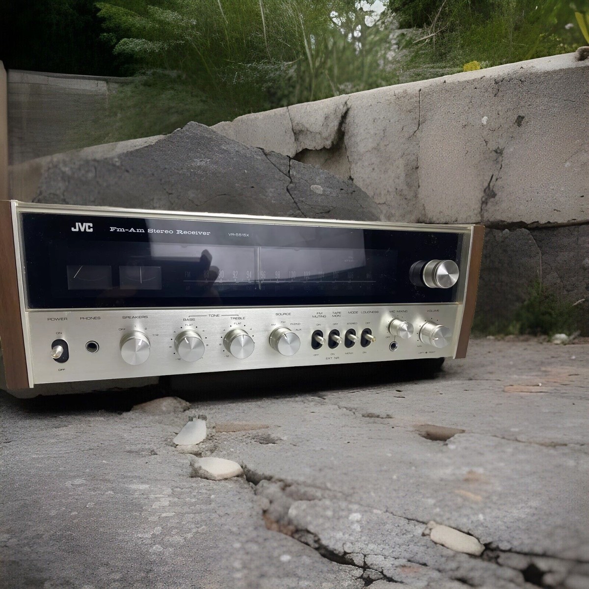 JVC-5515x- Receiver/(PRE)Amplifier From Late 70s. Good