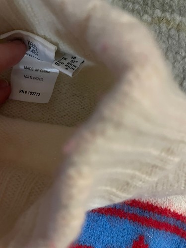 Girls size 10 Ellessee 100% wool sweater - Picture 11 of 12