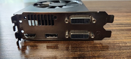 XFX Radeon R7 360 DirectX 12 R7-360P-2S V7.0 2GB 128-Bit GDDR5 PCI Express 3.0 - Picture 2 of 10