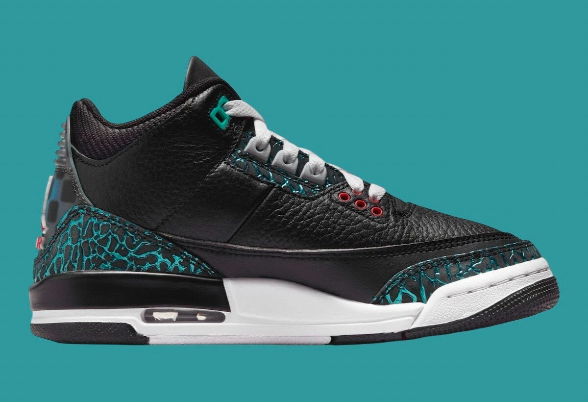 Nike Air Jordan 3 Retro (GS) Shoes Black Hyper Jade Red FV5437-001