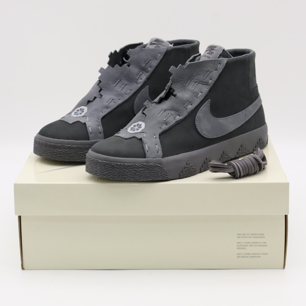 FQ0792-001 Di'orr Greenwood Nike SB Zoom Blazer Mid QS Dark Grey