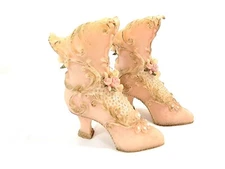 2 Cracker Barrel Shoes Pink Floral Pearls Lace Gold High Heel Resin Pretty