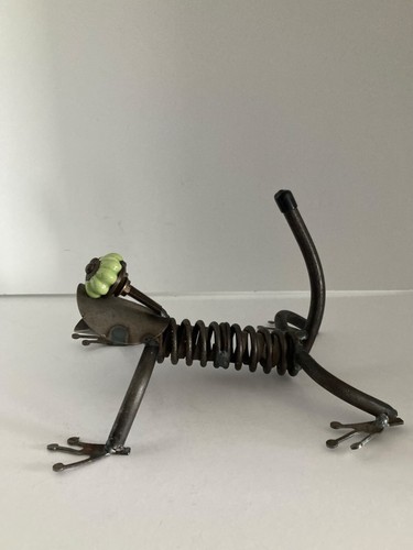 Lizard Recycled Metal Garden Art Sculpture Figurine Green Eyes 8" Long EUC - Picture 5 of 14