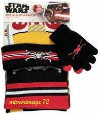 Star Wars Boys Winter Hat, Glove  Scarf 3 Piece Set, One Size Fits Most