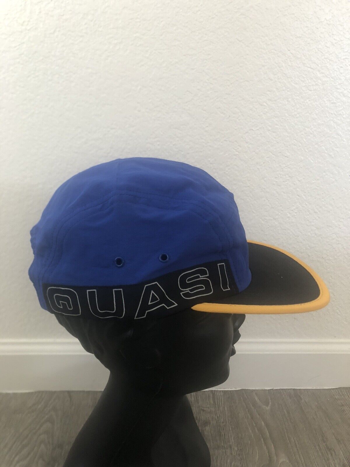 Picture 1 of 7