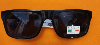 M.O.D.A made in Italy Premium Polarized Rx-able Black 56-18-140 $54          41