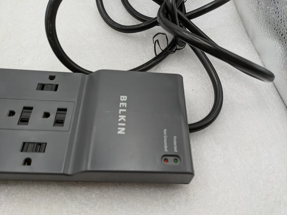 Tira de alimentación protectora contra sobretensiones Belkin BE112230-08 12 salidas 120V 15A 1800W envío y devolución gratuitos Foto 3 de 4