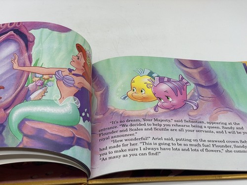 The Little Mermaid s Treasure Chest HC Children's Books Her Majesty Ariel - Picture 9 of 15