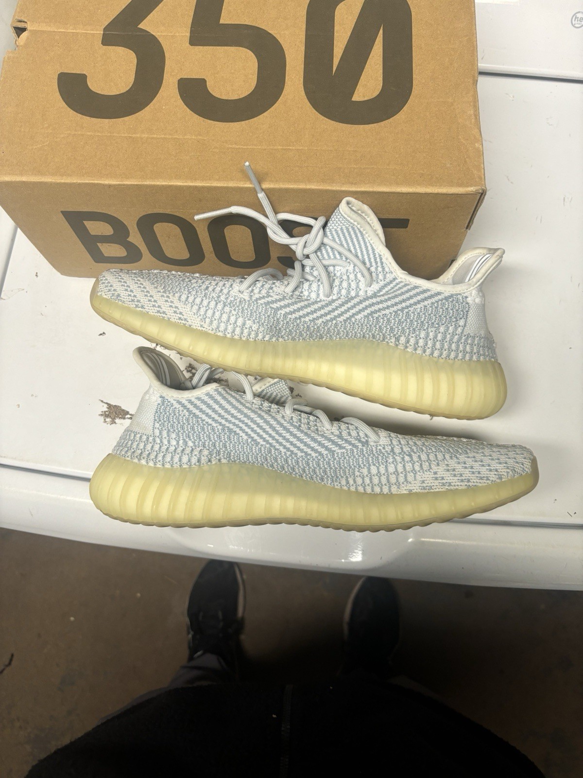 Size 11 - Adidas Yeezy Boost 350 V2 Cloud White Non-Reflective CLEAN 🧼 thumbnail 2
