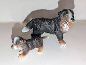 Lot of 2 SCHLEICH BERNESE MOUNTAIN DOG FIGURES (Male-2004, Puppy-2005)