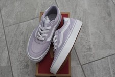 NWT GIRLS VANS SZ 2 SHOES SK8-BROOKLYN