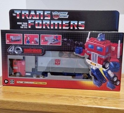 Hasbro Transformers Optimus Prime 40th Anniversary Edition Sealed