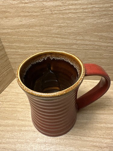 Tall Art Pottery Stoneware Mug Features Capital Dome Red Ribbed 3D - Picture 4 of 11
