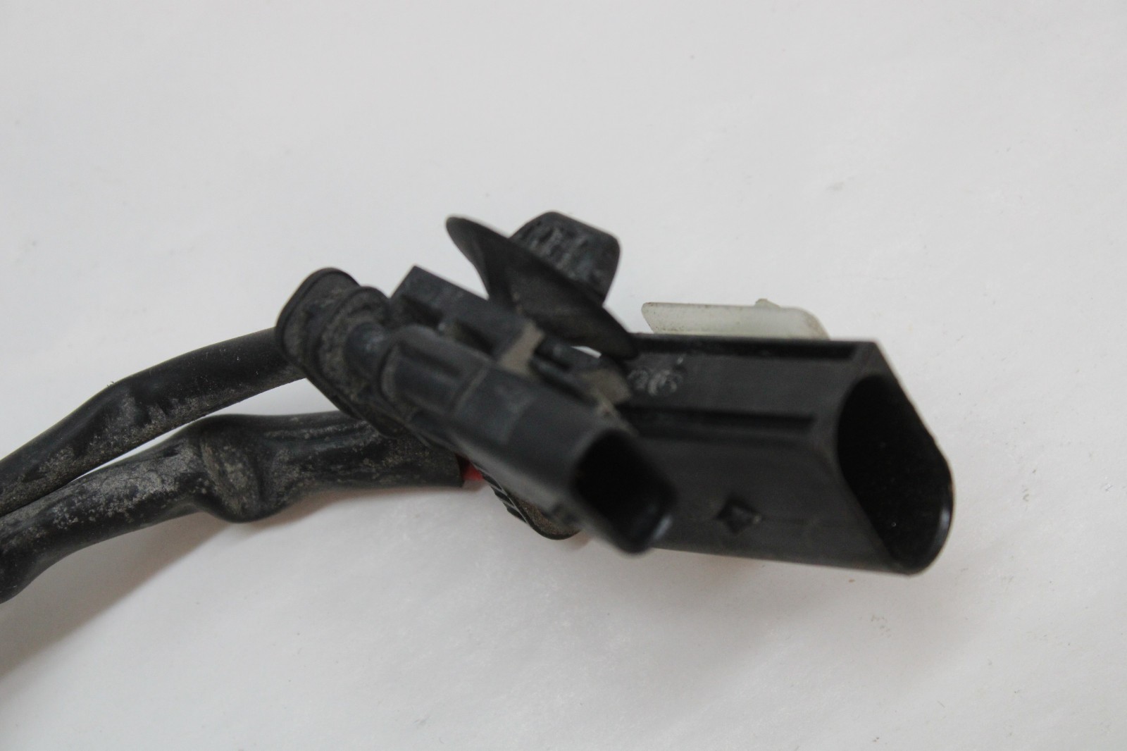 2022 MASERATI LEVANTE AIR SUSPENSION COMPRESSOR PUMP OEM 2017-2024