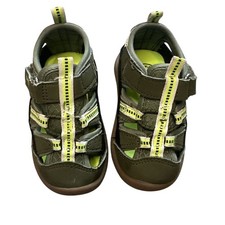 OshKosh Everplay Flexible Outsole Bump Toe Sandal Zinger Olive Toddler Size 5M