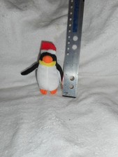 Ty The Jingle Beanie Collection ZERO Penguin Santa Hat Christmas Plush Toy