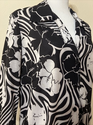 Allison Daley Women’s Abstract Floral Black & White Button Up 3/4 Sleeve Top 14 - Picture 2 of 7