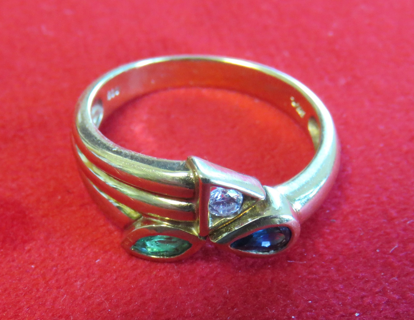 Yellow Gold 585 Women's Ring With Sapphire, Emerald And Brilliant 4,5 Gram