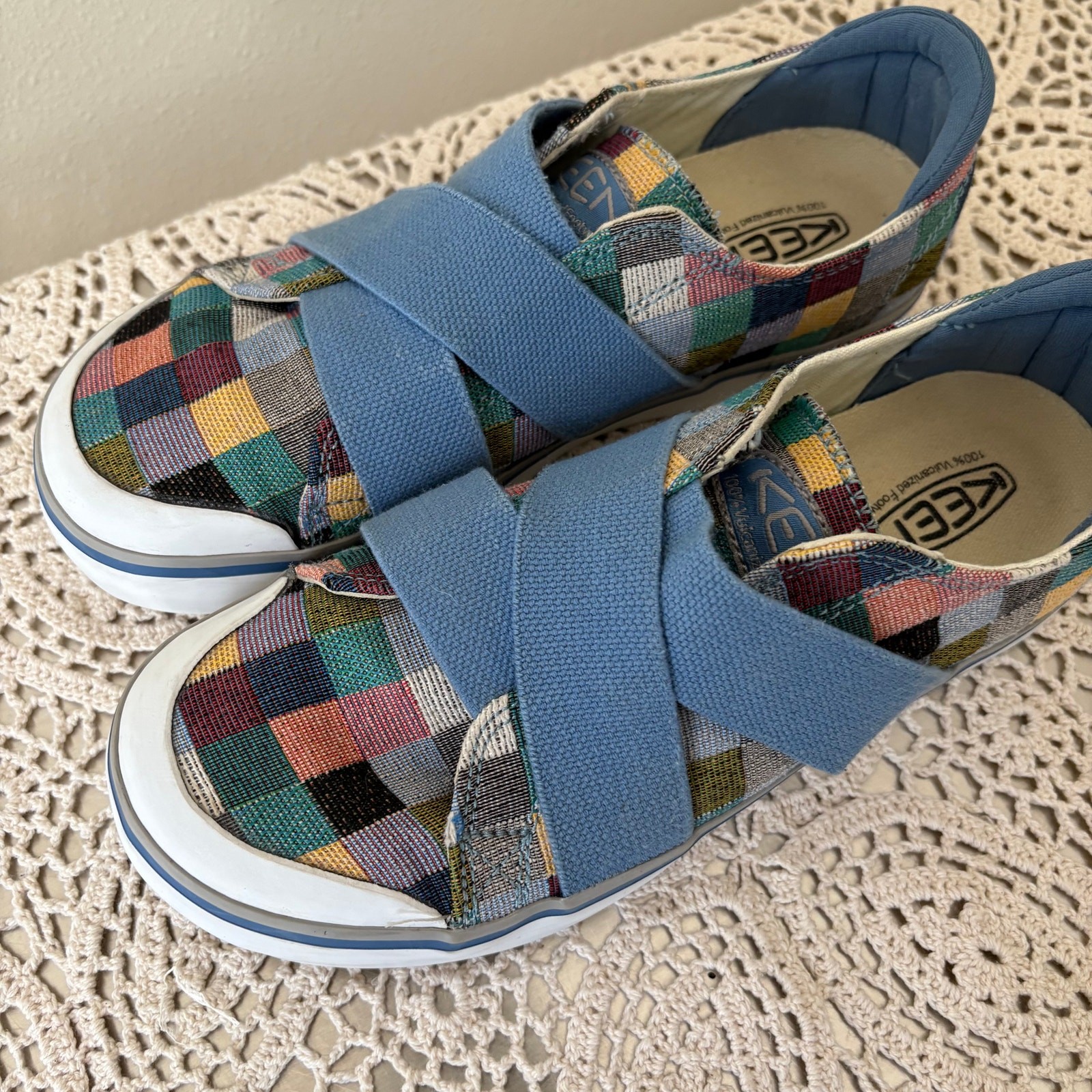 Sneakers KEEN donna 7 Elsa III Gore slip on colorate patchwork blu comode