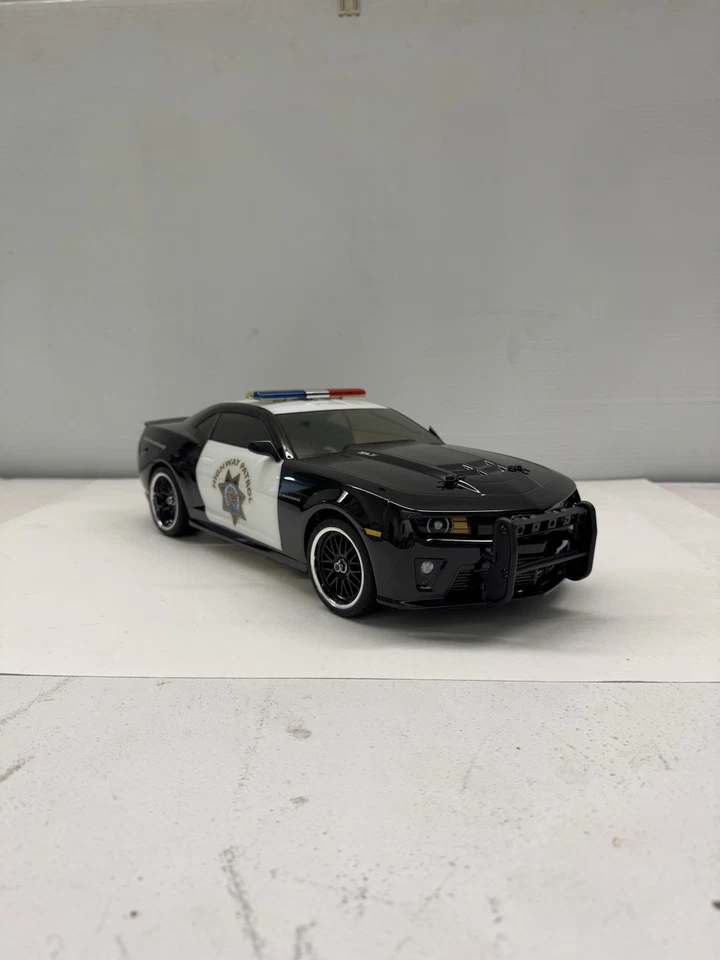 Vaterra 2012 CHP Chevrolet Camaro ZL-1 V100S 1/10 Scale On-Road Model Kit - Image 4 of 4