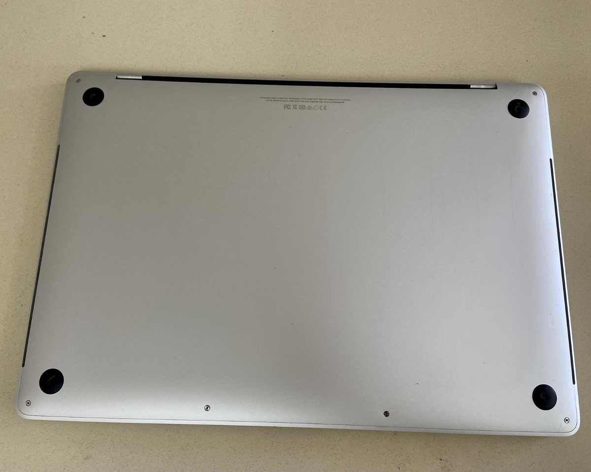 MacBook Pro A1707 2017 SILVER 2.8Ghz i7, 16GB RAM, 256GB SSD
