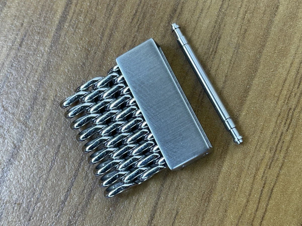020st1380237 top