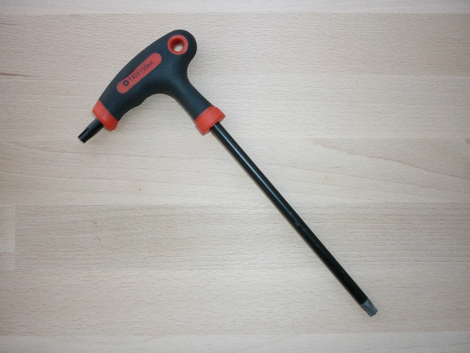 Torx T-Griff-Schlüssel T10 - T50 mit Bohrung T-Profil Schraubendreher magnetisch