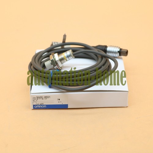 New In Box OMRON V600-HS51 Photoelectric Switch Sensor