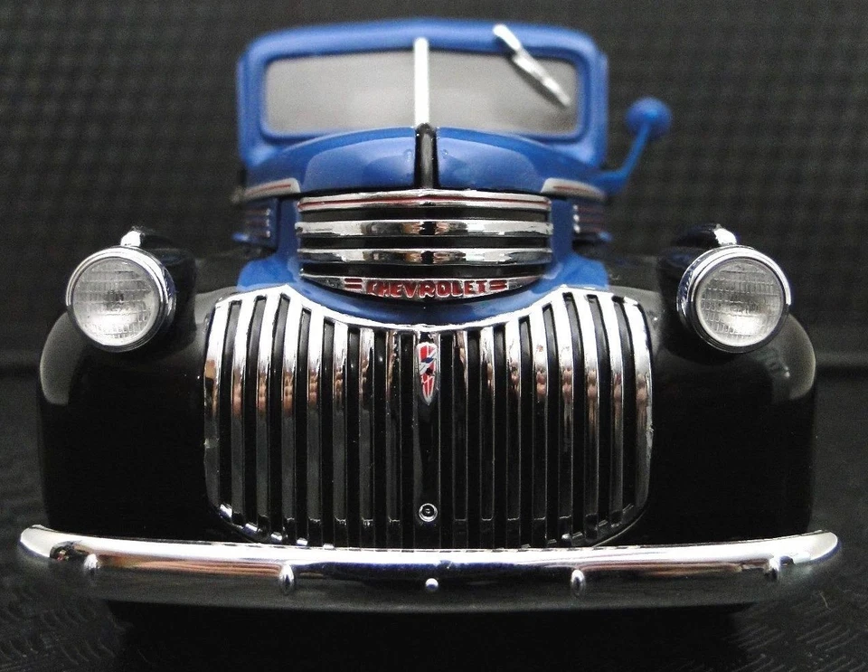 Chevrolet Chevy Pickup Truck1 24Wagon12Custom Built18Metal Body57Model55 1957 - Image 3 of 4