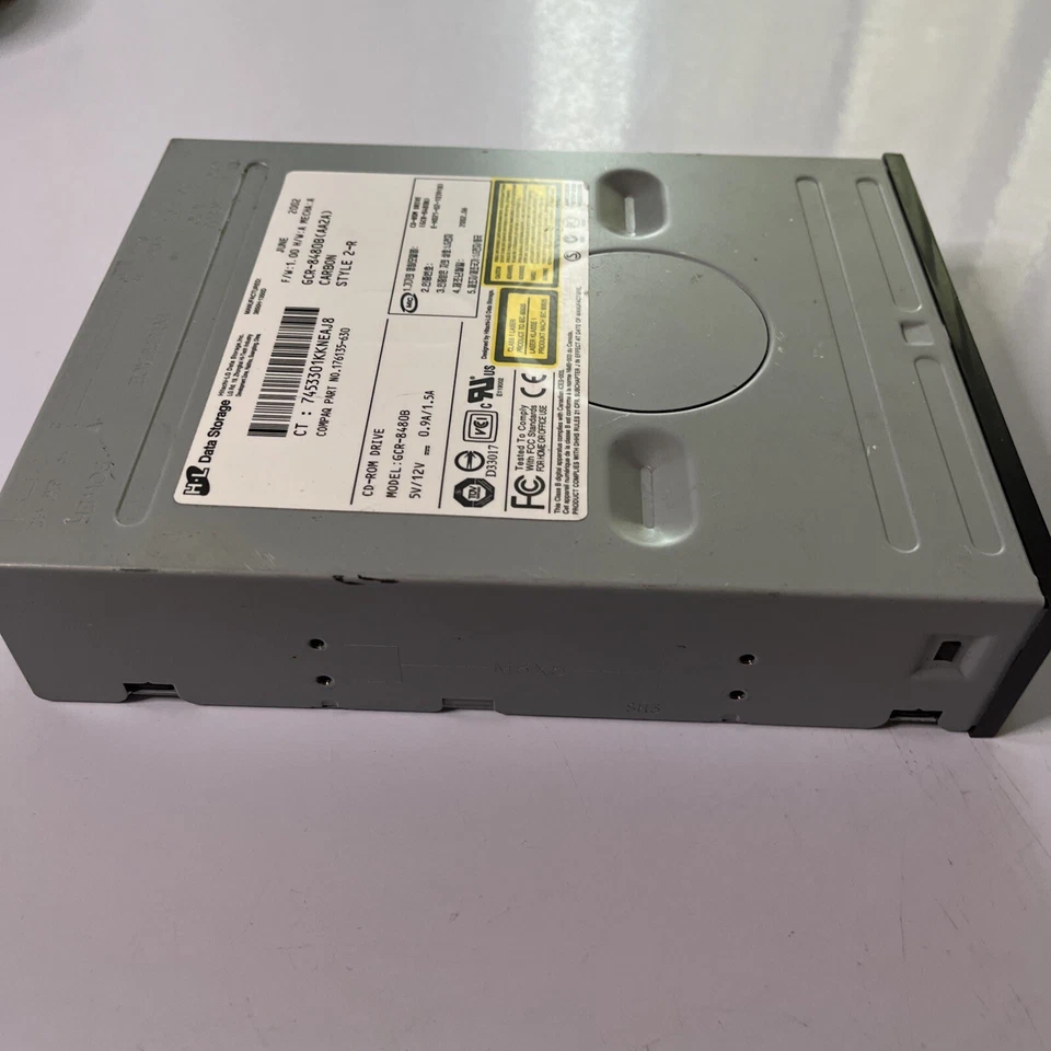 Compaq GCE-8480B IDE Internal CDROM Drive - Image 4 of 4