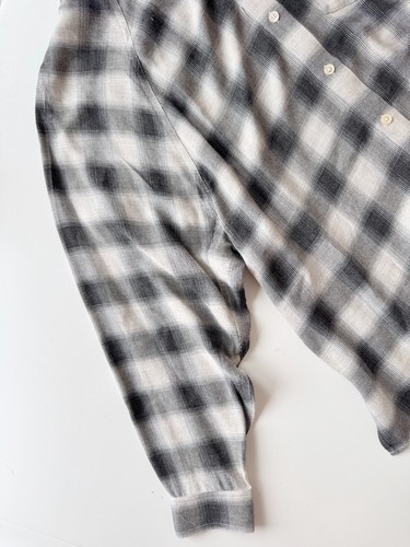 Aritzia WILFRED FREE Grey Check Twill Boyfriend Button-Up Shirt Blouse, Size S - Picture 8 of 15