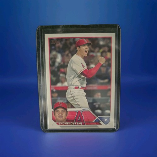 2023 Topps Shohei Ohtani Gold Stars Parallel #17 Los Angeles Angels