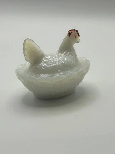 VTG Westmoreland Milk Glass Mini Hen On Nest Salt Cellar PAINTED / STAMPED 2.5”