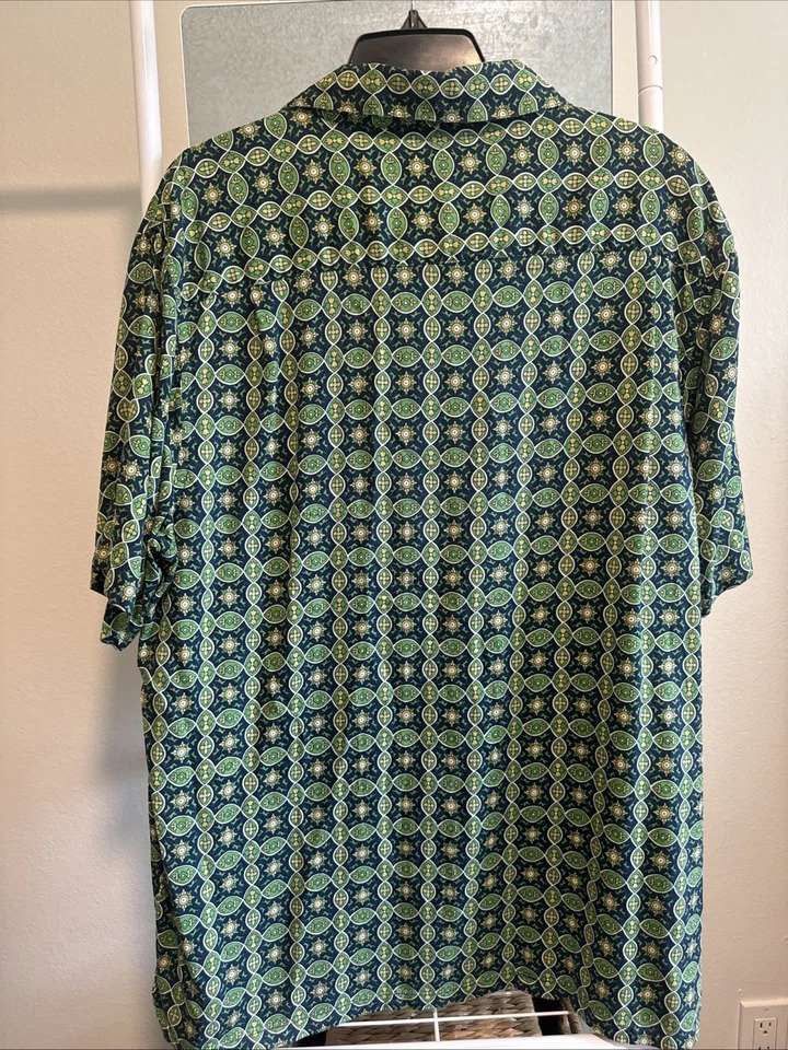 Camisa retro abotonada vintage de seda con estampado geométrico para hombre XXL manga corta verde Foto 3 de 4