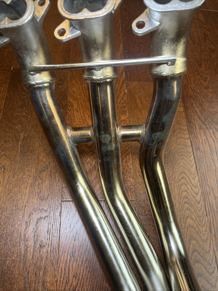 Conjunto de cabezal Triumph Speed Triple 1050, 2009 2010 Down Pipe Pre-Cat, T2205680 Foto 3 de 4