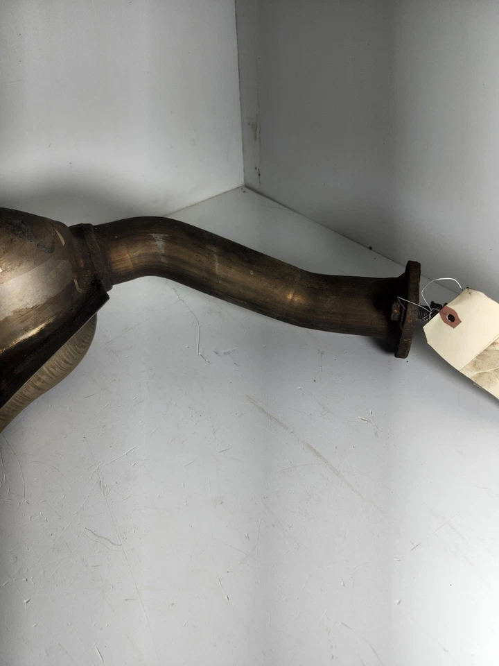 03-08 Silenciador trasero conductor Mazda 6 2.3 Foto 4 de 4