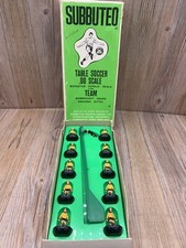 Vtg 1970's Subbuteo Table Soccer .00 Scale Team Yellow Black (Wolves) Set