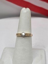 Vintage 14 yellow gold Diamond engagement ring