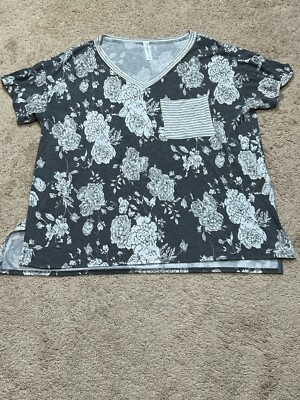 Honeyme Womens Shirt Size Small Multicolor Floral Print Soft Classic Casual