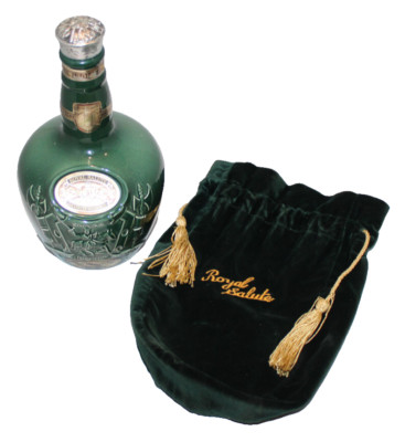 Spode Chivas Royal Salute 21 Year green empty Liquor Whisky bottle in velvet bag
