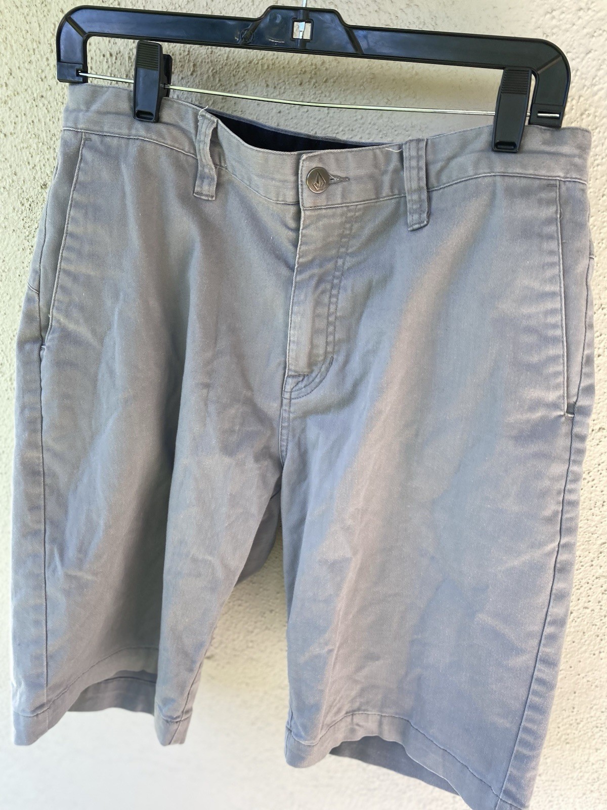 Volcom Men's Chino Shorts Cotton Button Closure Pockets Flat Front Gray