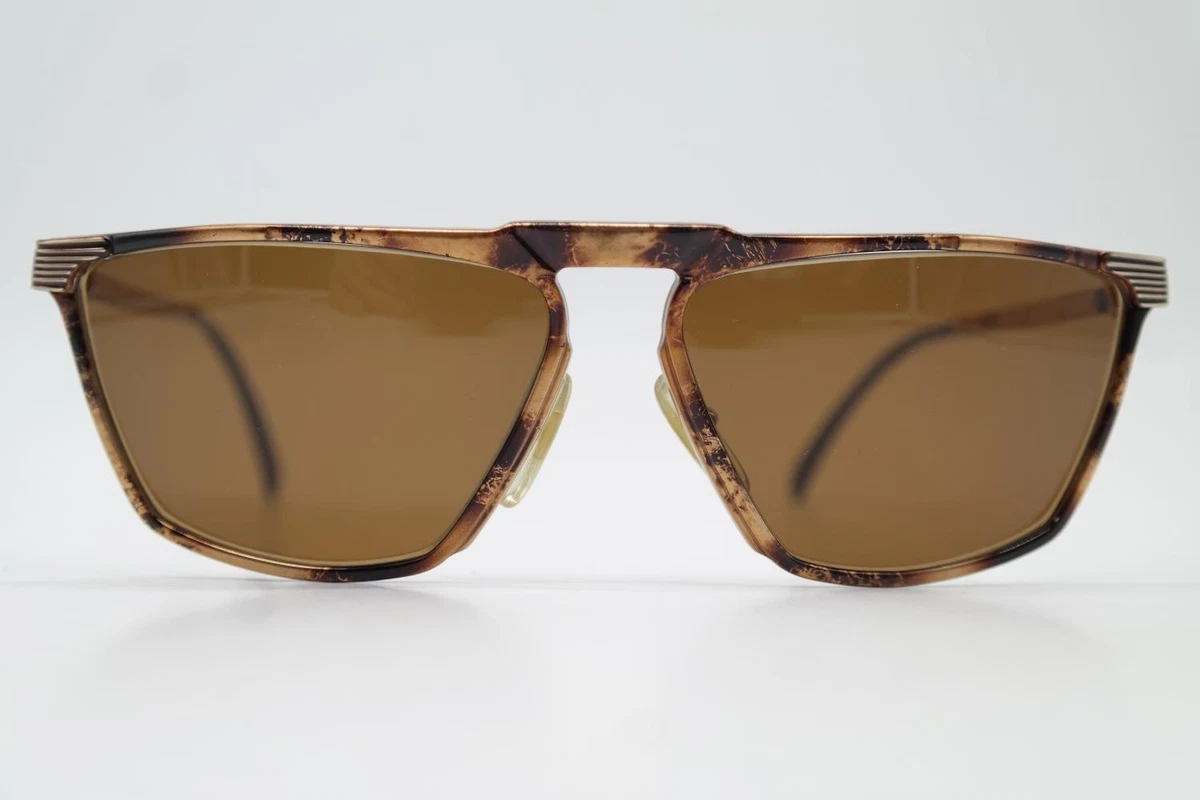 LAURA BIAGIOTRI DESIGNER VINTAGE GRADIENT BROWLINE METAL T/36-95
SUNGLASSES. Laura Biagiotti Sunglasses Vintage Retro | Mercari main image 2
