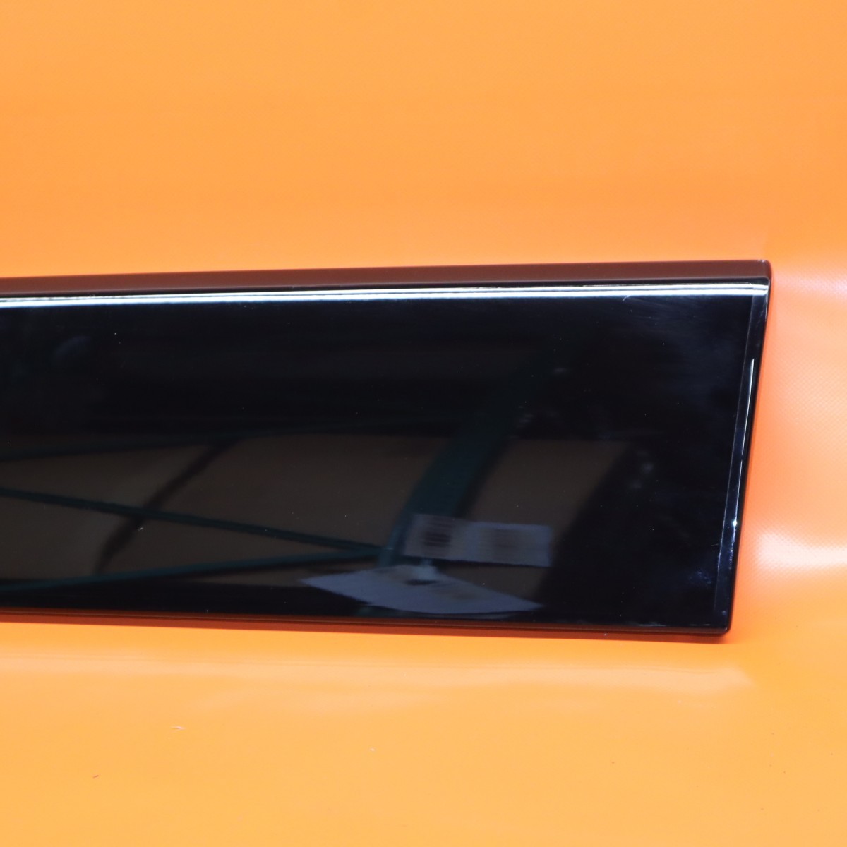 ASTON MARTIN DBX DOOR MOLDING LEFT FRONT DRIVER 2021 2022 MY83-23925-AA OEM