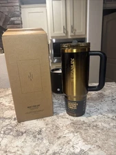 Stanley Black Honey 30oz Pro tour Limited Edition